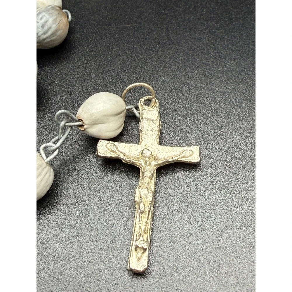 Natural Jobs Tears Seed Rosary Necklace Silver Tone Crucifix Virgin Mary Medal